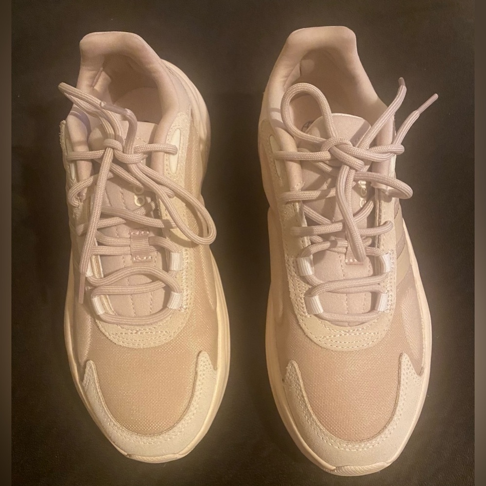 Cloudfoam Adidas